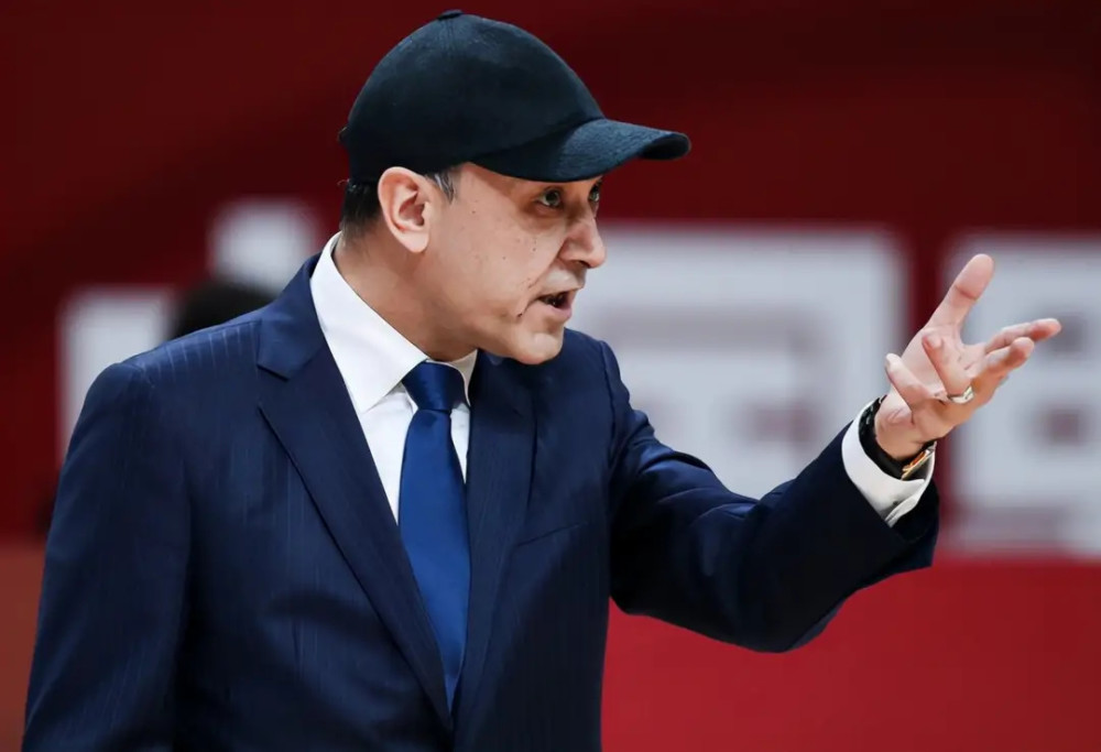  法兰克福中场大将重伤，赛季报销雪上加霜  