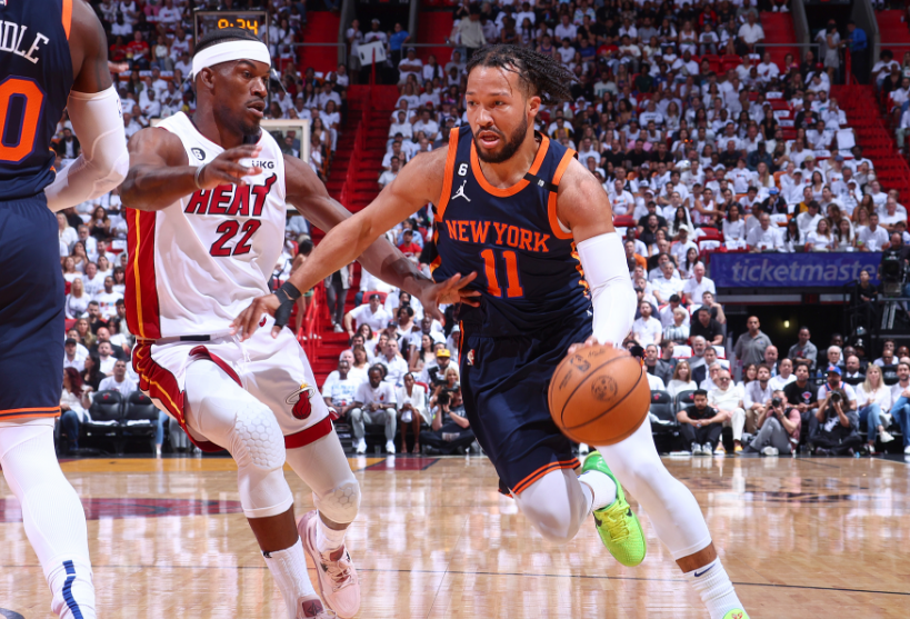  布伦森39+12尼克斯煮沸热火防守  