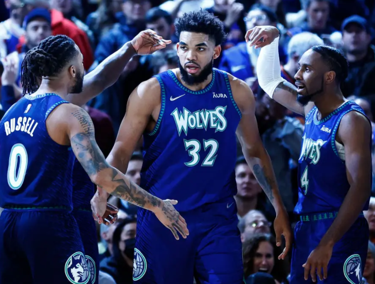  唐斯29+12，尼克斯末节逆转热火